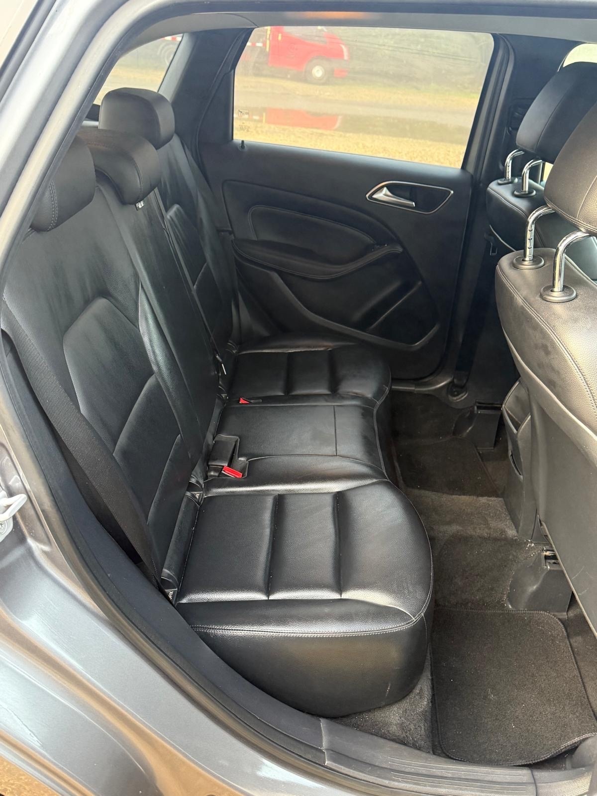 Used Mercedes-Benz B Class 2012 for sale - 77213783: Photo 13