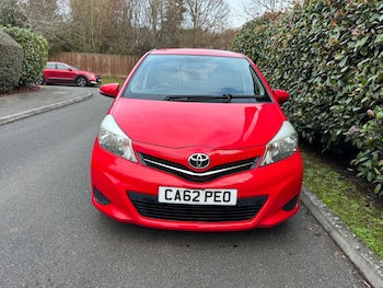 Used Toyota Yaris 2013 for sale - 76974813: Photo