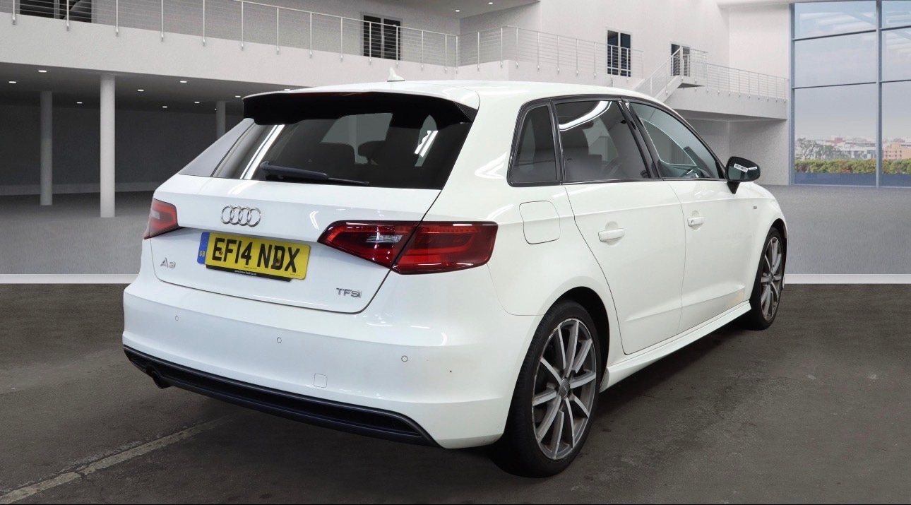 Used Audi A3 2014 for sale - 77019145: Photo 4