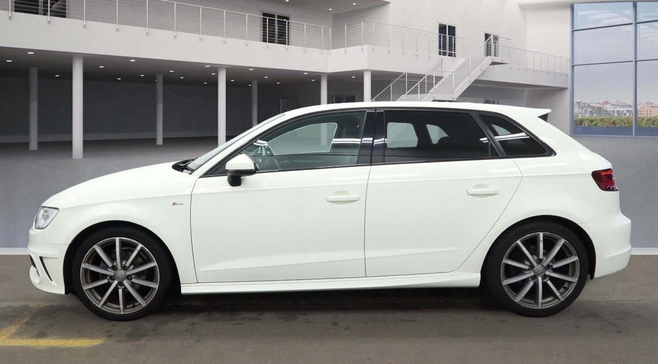 Used Audi A3 2014 for sale - 77019145: Photo 6