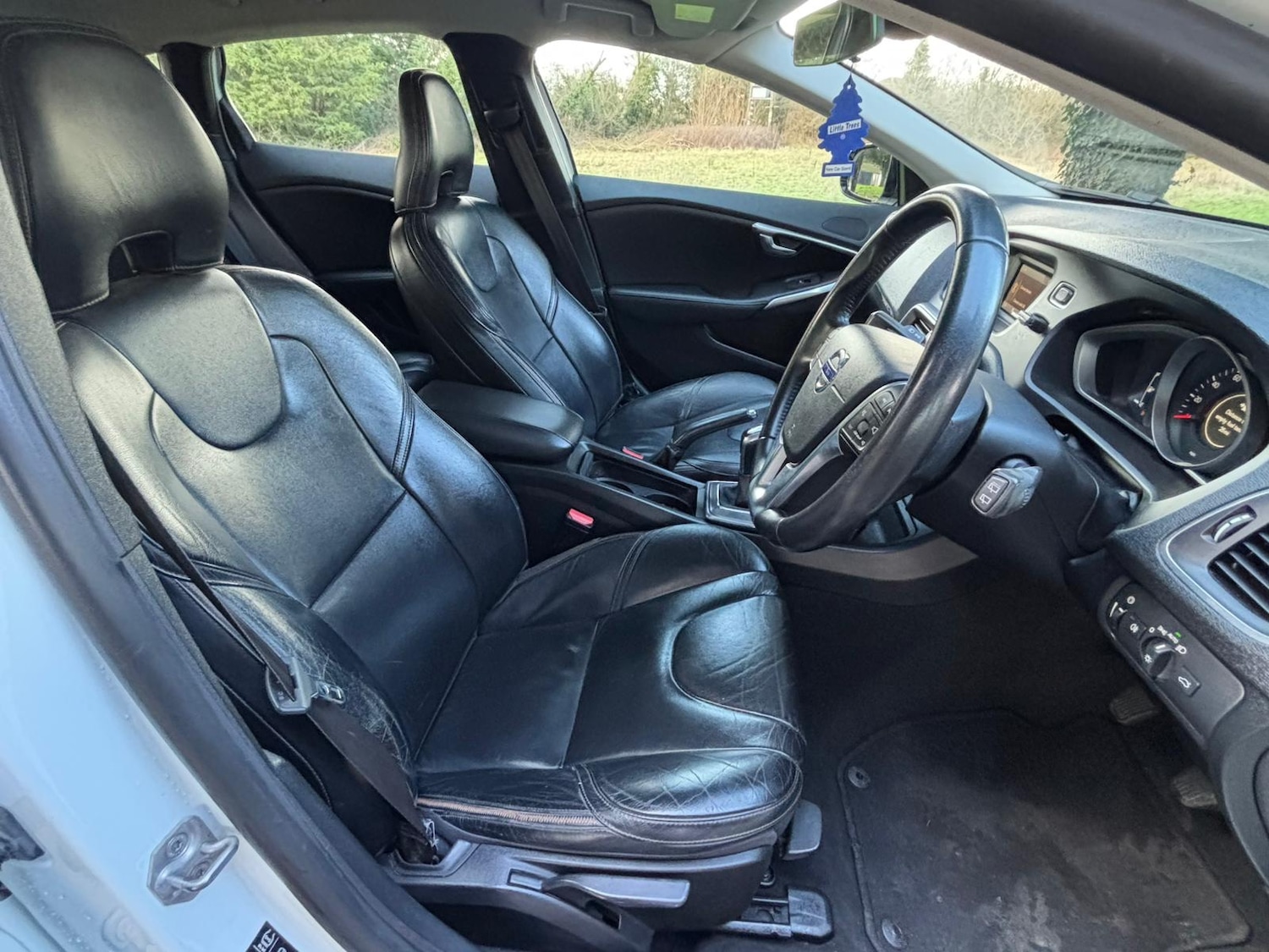 Used Volvo V40 2015 for sale - 77395431: Photo 14