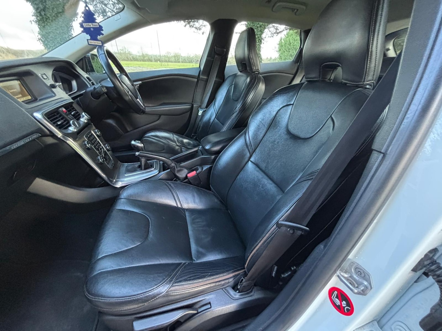 Used Volvo V40 2015 for sale - 77395431: Photo 16