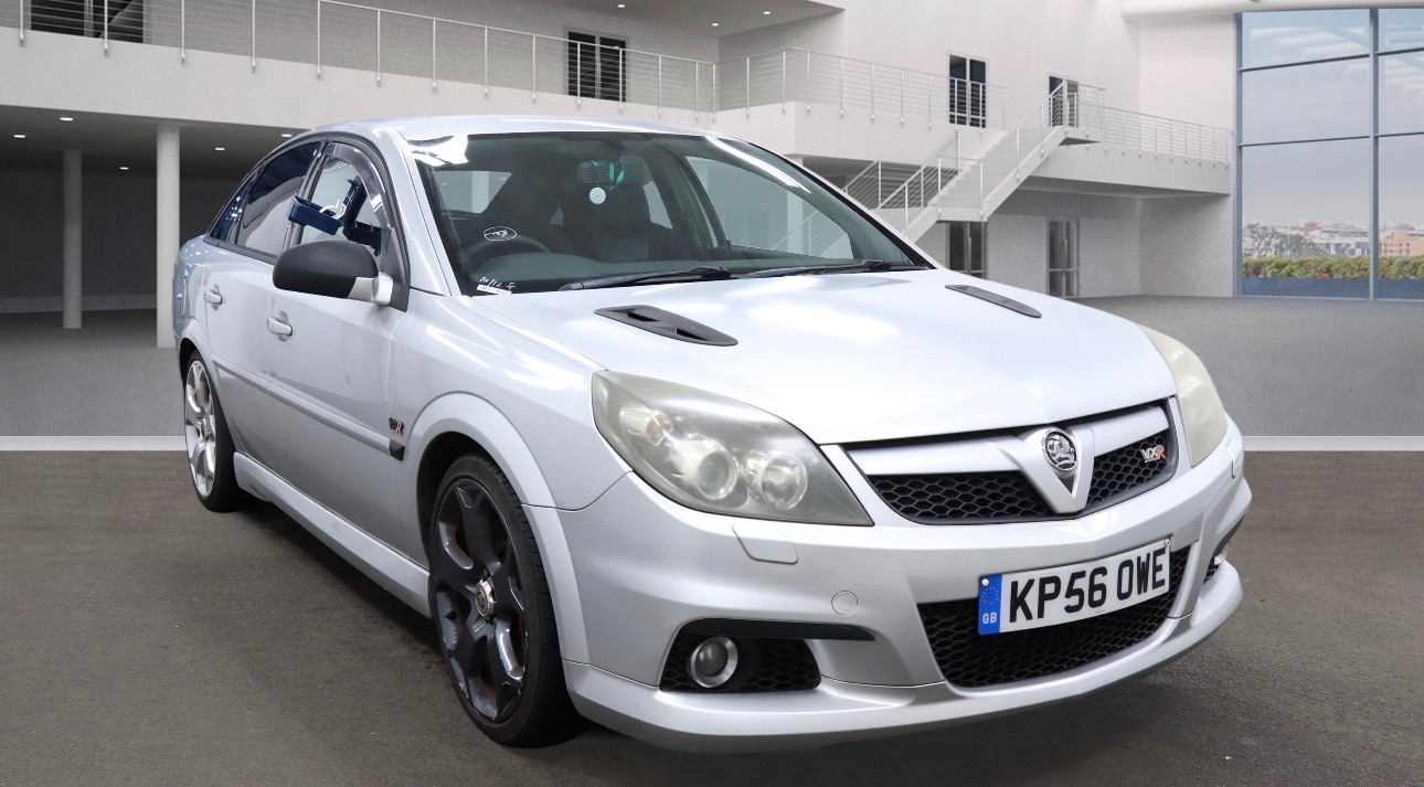 Used Vauxhall Vectra 2006 for sale - 76987077: Photo 2