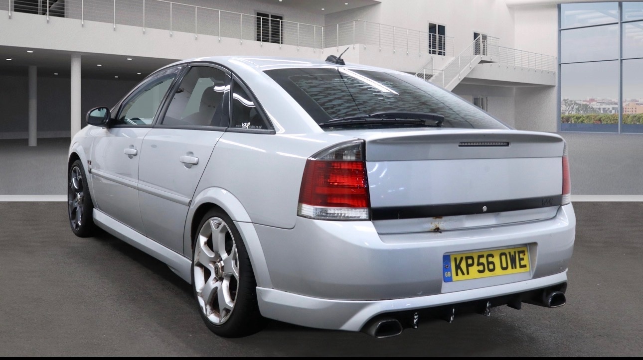 Used Vauxhall Vectra 2006 for sale - 76987077: Photo 4
