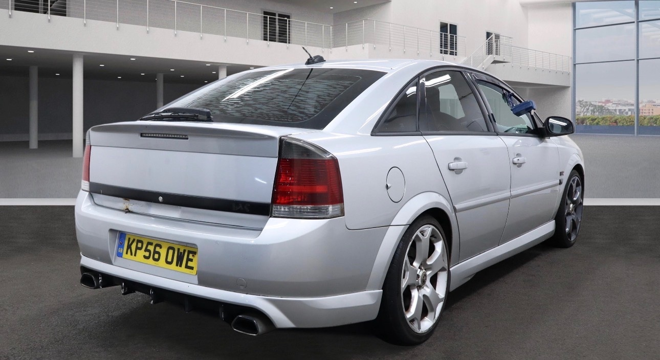 Used Vauxhall Vectra 2006 for sale - 76987077: Photo 5
