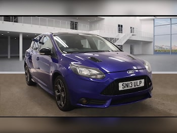 2013 (13) - 2.0T ST-2 5dr