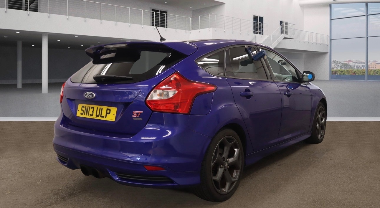 Used Ford Focus 2013 for sale - 77020684: Photo 4