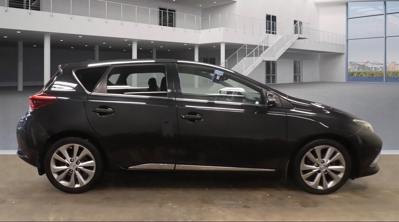 Used Toyota Auris 2017 for sale - 77020698: Photo 7