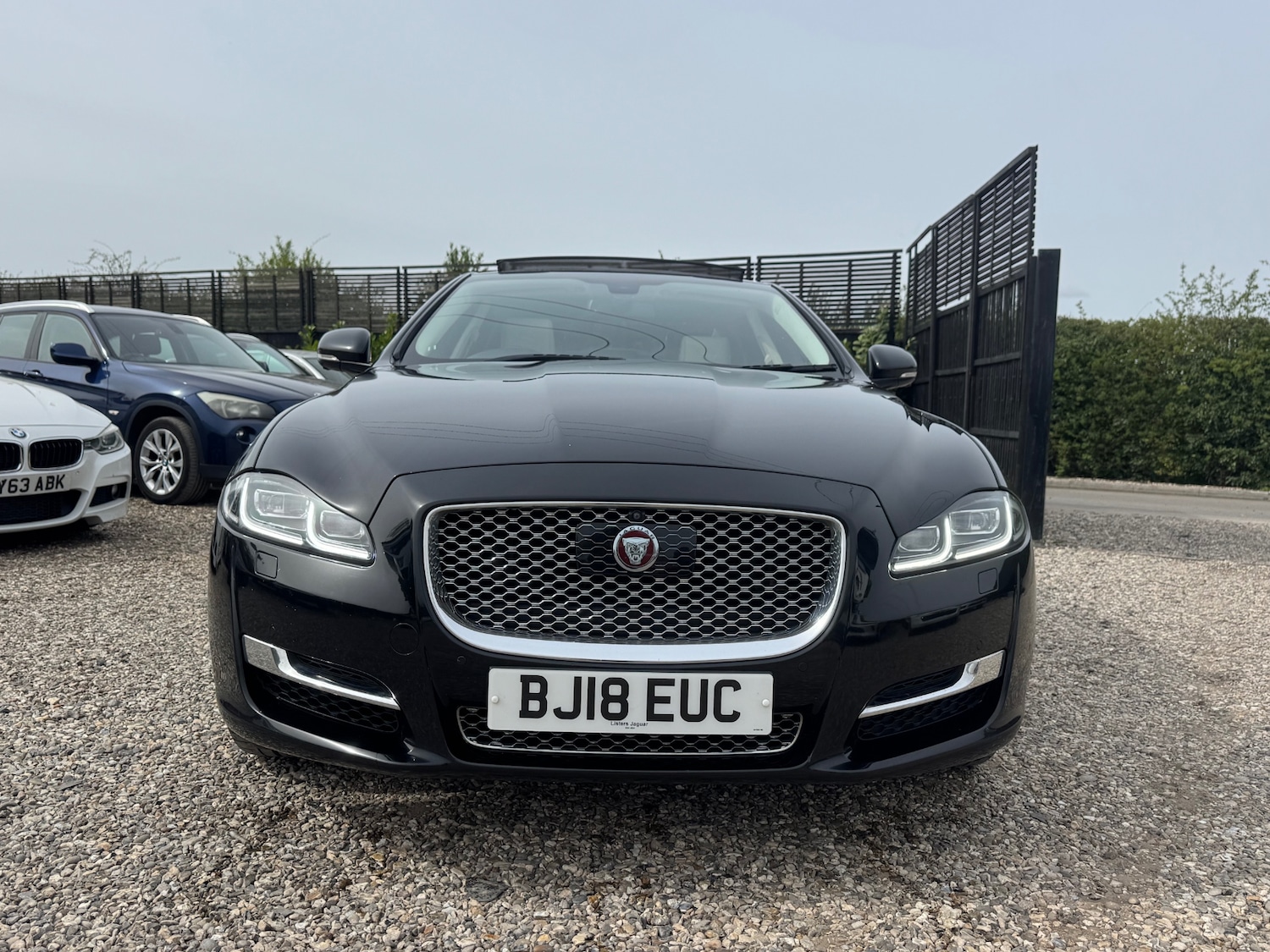 Used Jaguar XJ 2018 for sale - 78202560: Photo 4