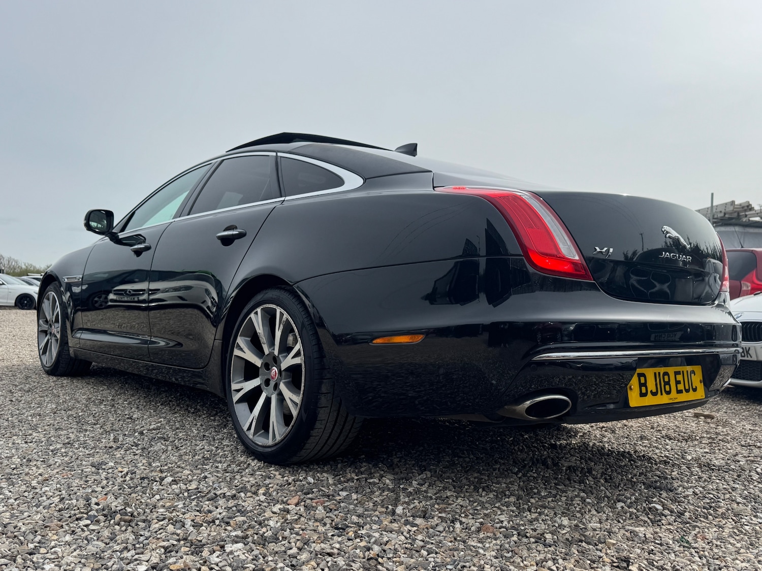 Used Jaguar XJ 2018 for sale - 78202560: Photo 7