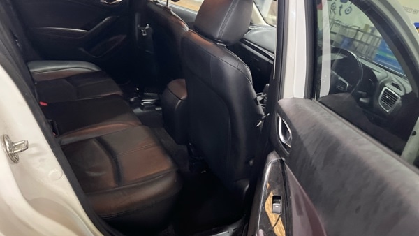 Used Mazda Mazda3 2018 for sale - 78143779: Photo 6