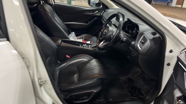 Used Mazda Mazda3 2018 for sale - 78143779: Photo 9