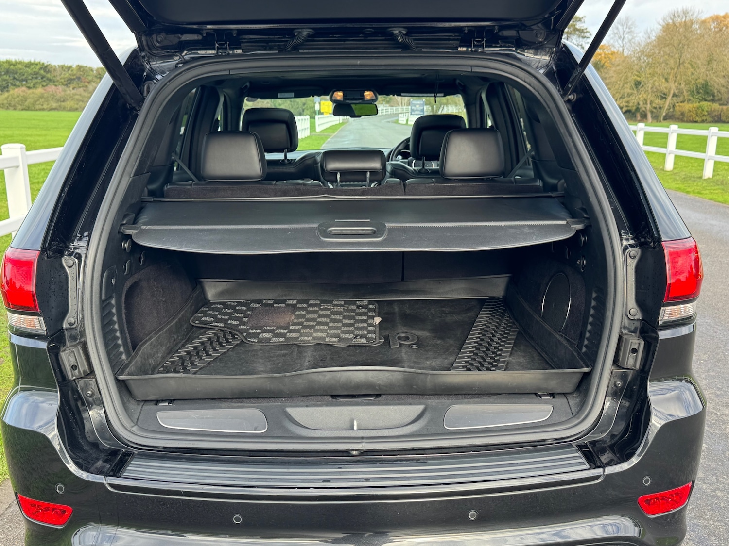 Used Jeep Grand Cherokee 2015 for sale - 76560123: Photo 17