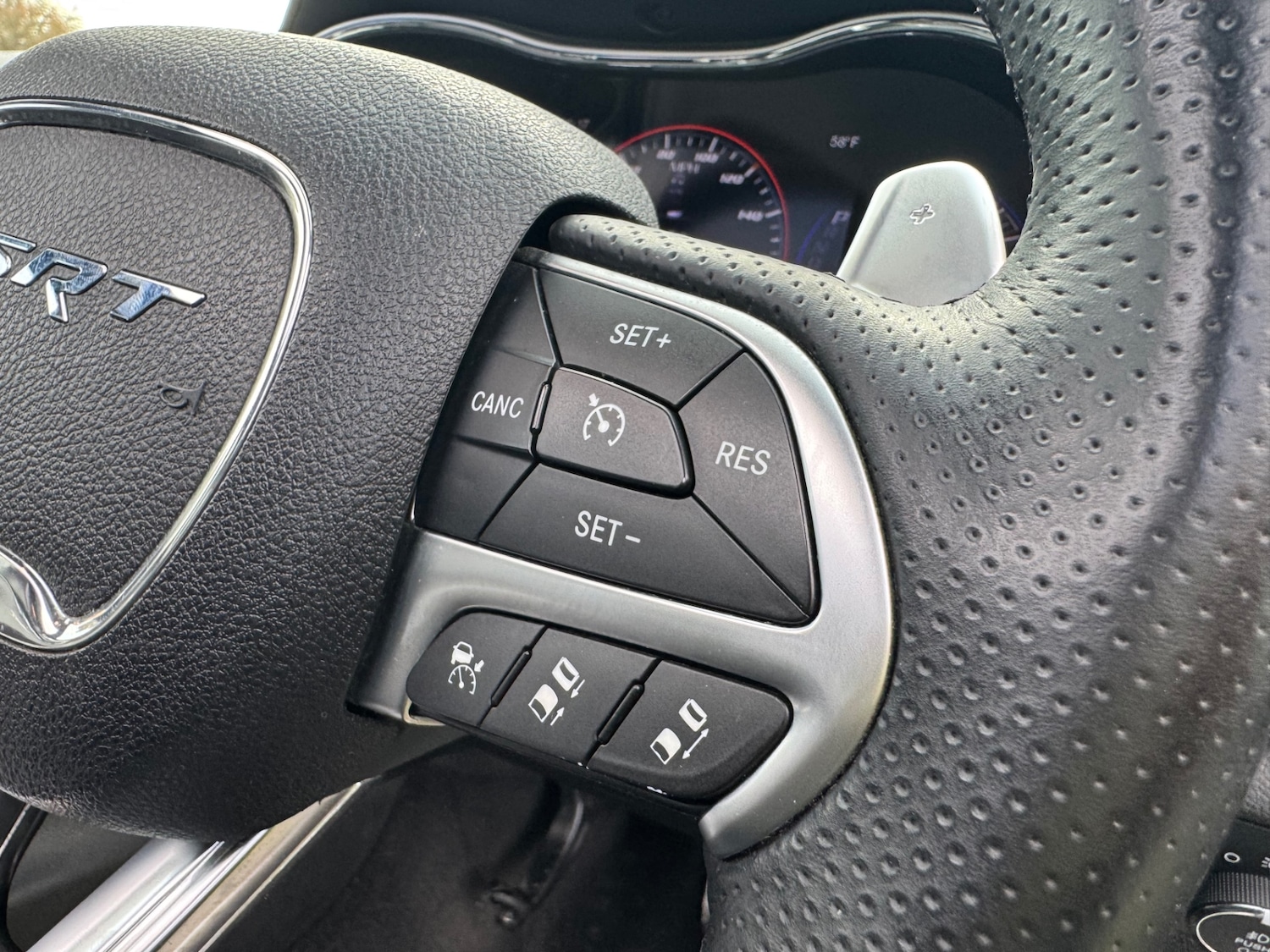 Used Jeep Grand Cherokee 2015 for sale - 76560123: Photo 29