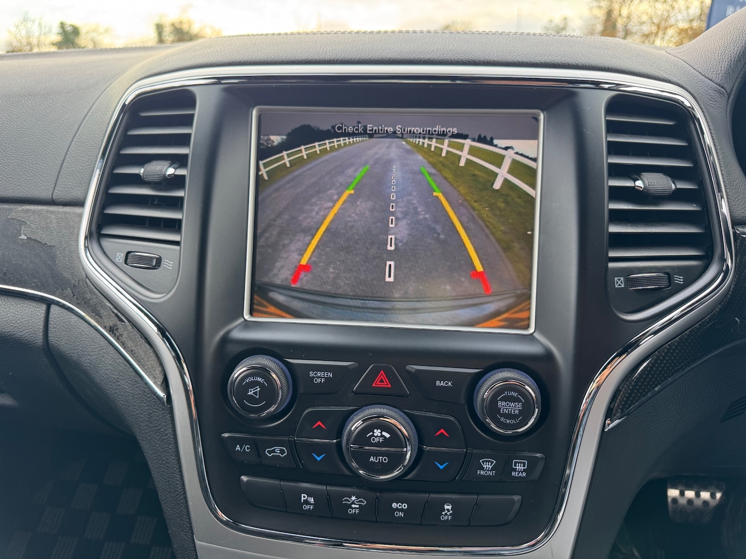 Used Jeep Grand Cherokee 2015 for sale - 76560123: Photo 34