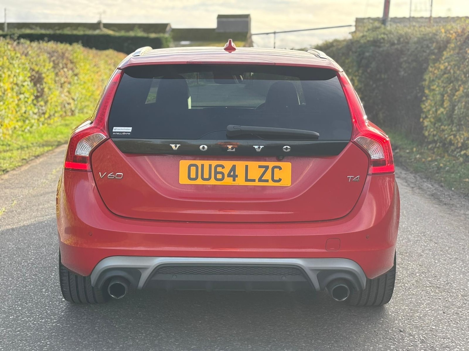 Used Volvo V60 2014 for sale - 76566384: Photo 8