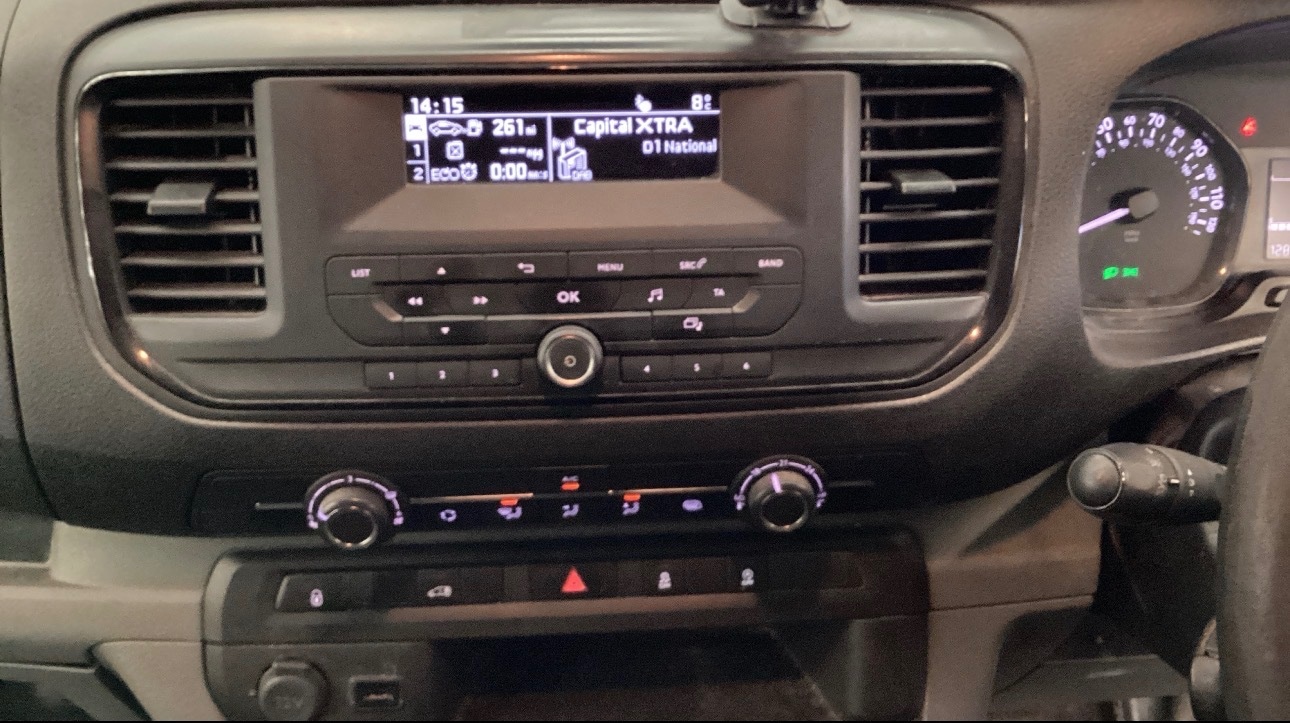 Used Peugeot Expert 2018 for sale - 77303359: Photo 8