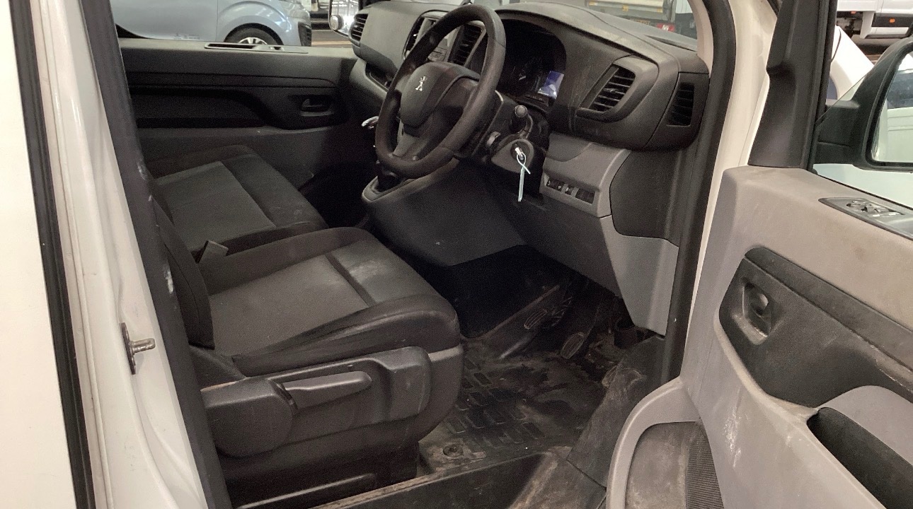 Used Peugeot Expert 2018 for sale - 77303359: Photo 9