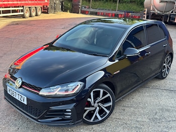 Used Volkswagen Golf 2017 for sale - 75382630: Photo