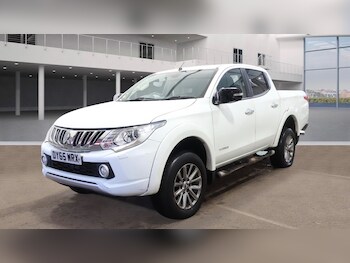 Used Mitsubishi L200 2015 for sale - 77225924: Photo