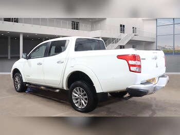 Used Mitsubishi L200 2015 for sale - 77225924: Photo