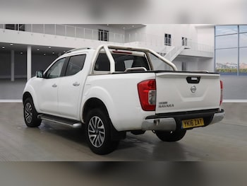 Used Nissan Navara 2016 for sale - 77296608: Photo
