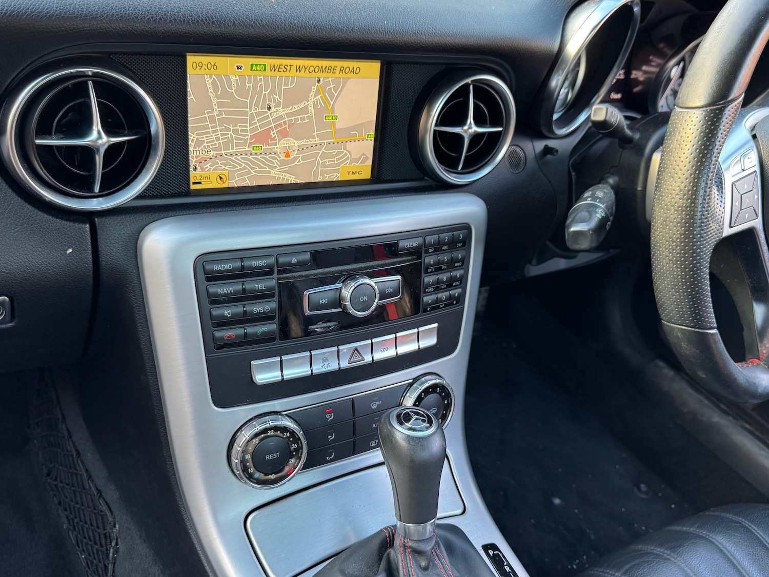 Used Mercedes-Benz SLK 2011 for sale - 76699042: Photo 18