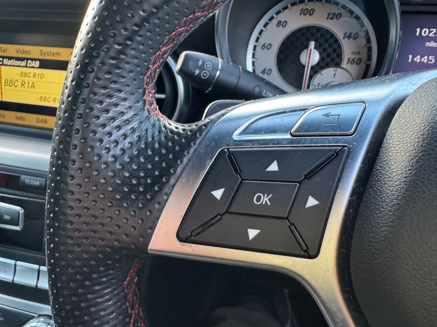 Used Mercedes-Benz SLK 2011 for sale - 76699042: Photo 25