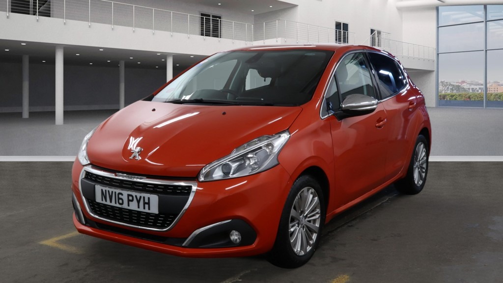 Used Peugeot 208 2016 for sale - 77154531: Photo 2