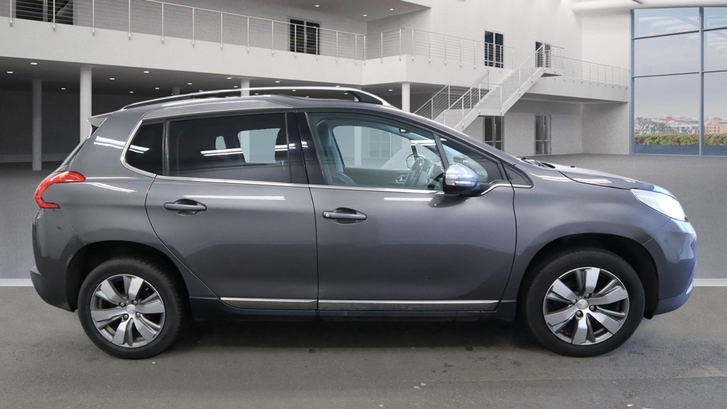Used Peugeot 2008 2015 for sale - 77154549: Photo 5