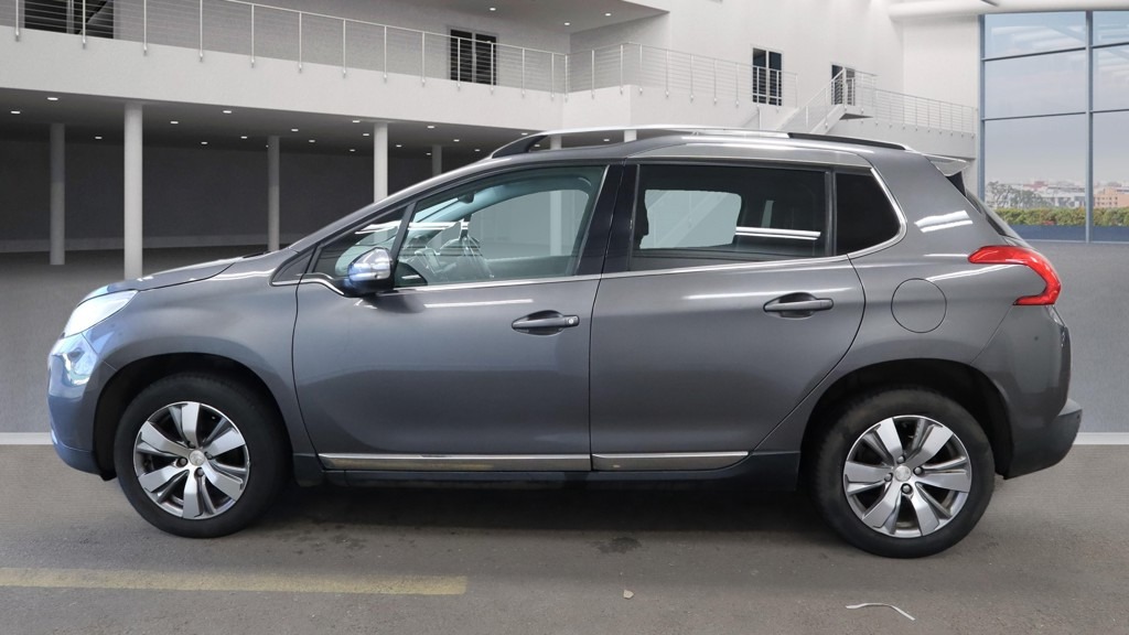Used Peugeot 2008 2015 for sale - 77154549: Photo 6