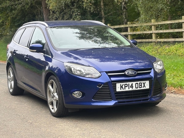 Used Ford Focus 2014 for sale - 76282549: Photo 2