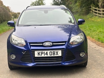Used Ford Focus 2014 for sale - 76282549: Photo 3