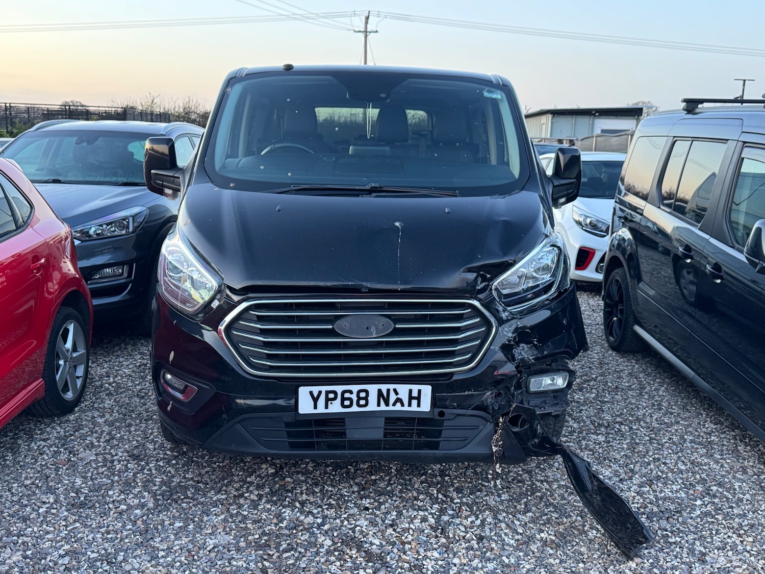 Used Ford Tourneo Custom 2018 for sale - 77937177: Photo 2