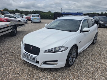 Used Jaguar XF 2015 for sale - 78965210: Photo