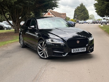 Used Jaguar XF 2018 for sale - 78306702: Photo