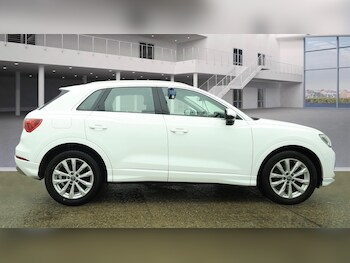 Used Audi Q3 2019 for sale - 77938633: Photo