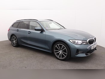 2021 - 2.0 320i Sport Touring 5dr Petrol Auto Euro 6 (s/s) (184 ps) Automatic