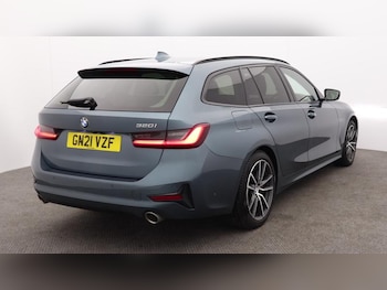 Used BMW 3 Series 2021 for sale - 77813077: Photo