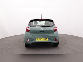 Used Hyundai i10 2022 for sale - 77138352: Photo