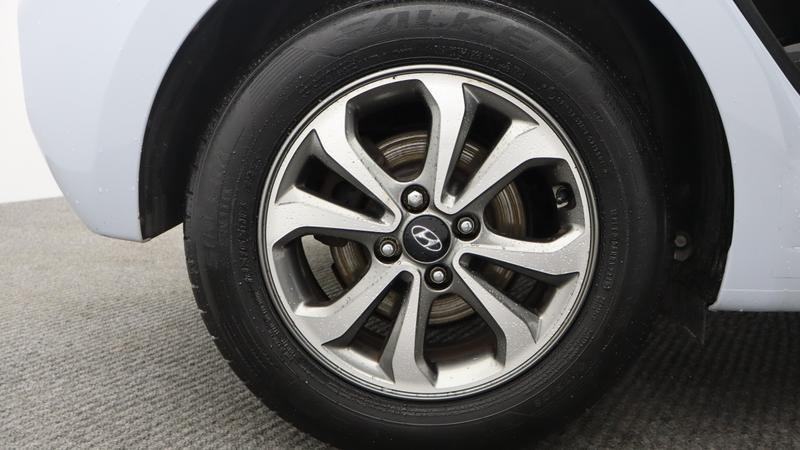 Used Hyundai i20 2020 for sale - 77138216: Photo 21