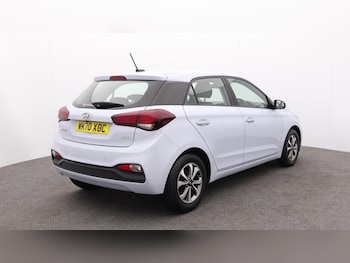 Used Hyundai i20 2020 for sale - 77138216: Photo