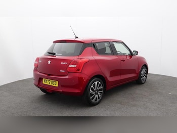 Used Suzuki Swift 2022 for sale - 77117124: Photo