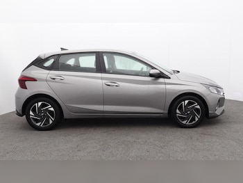 Used Hyundai i20 2023 for sale - 78329545: Photo
