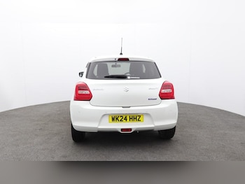 Used Suzuki Swift 2024 for sale - 77567435: Photo