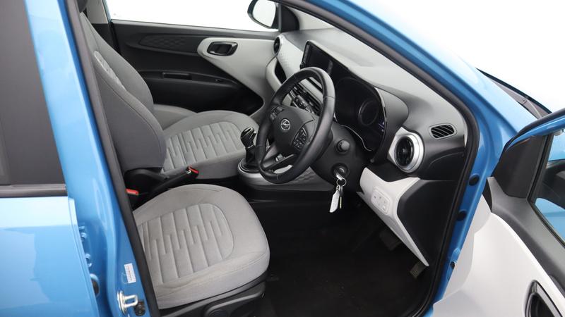 Used Hyundai i10 2022 for sale - 77703125: Photo 15