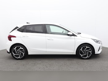 Used Hyundai i20 2023 for sale - 78443029: Photo