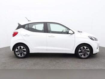 Used Hyundai i10 2025 for sale - 77376005: Photo