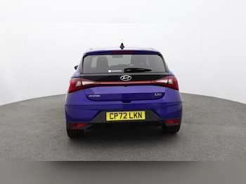 Used Hyundai i20 2023 for sale - 77989007: Photo