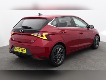 Used Hyundai i20 2023 for sale - 77117473: Photo